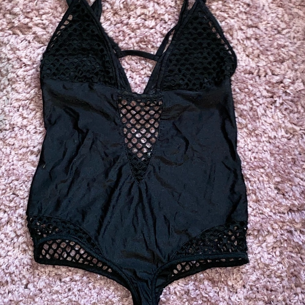 One piece black thing swimsuit